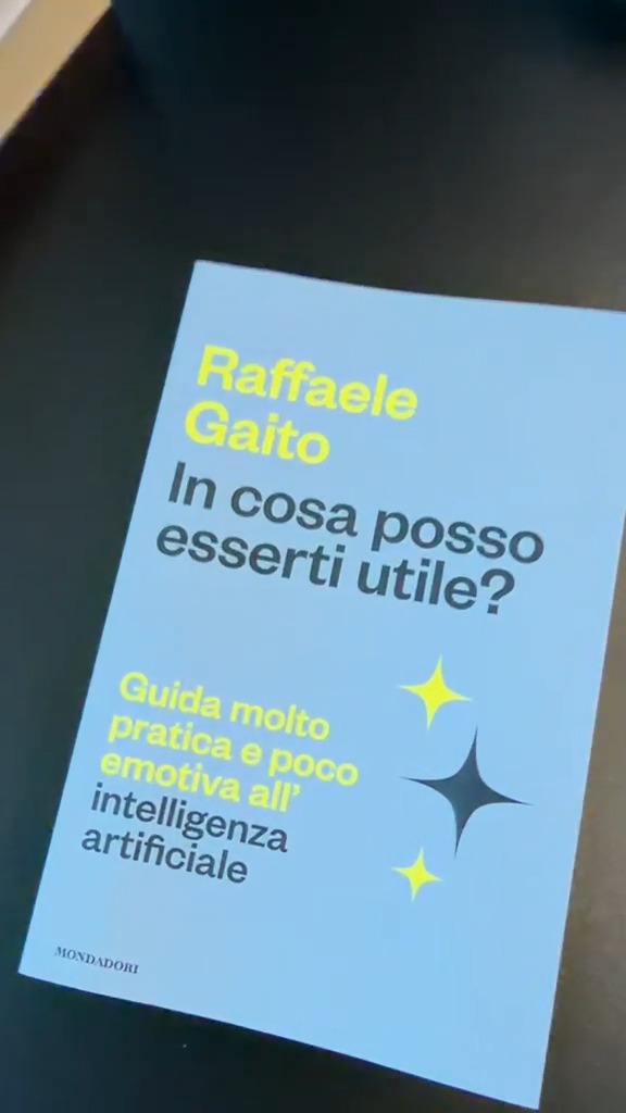 «In cosa posso esserti utile?» di Raffaele Gaito: l’intelligenza artificiale senza rumore